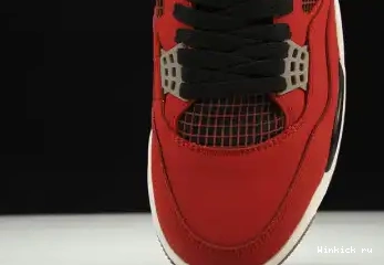 Toro 4 Retro Bravo Jordan 0426